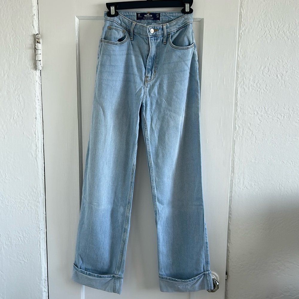Hollister Ultra High Rise Dad Jean